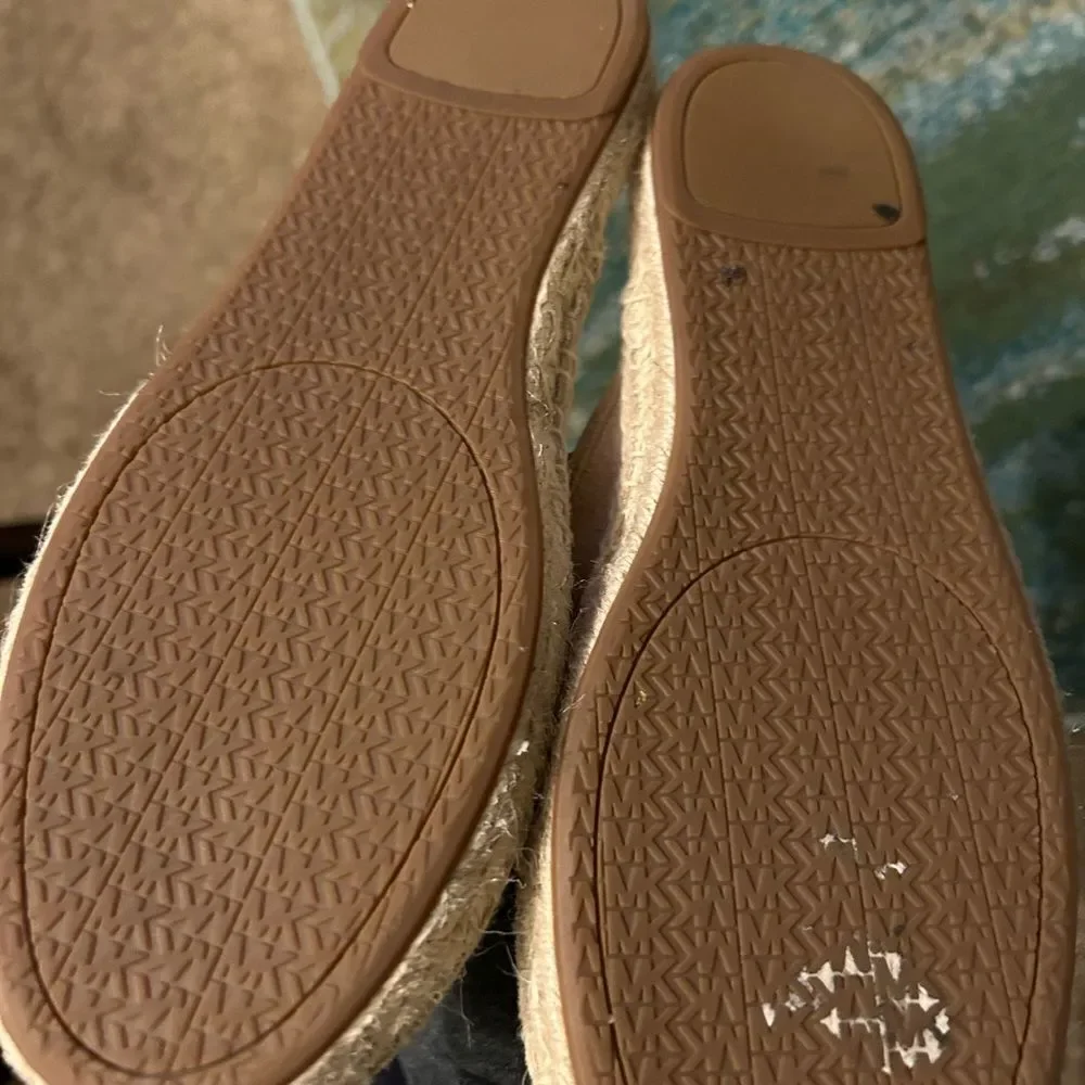 Michael Kors Hasting Tan Espadrilles Size 6.5
